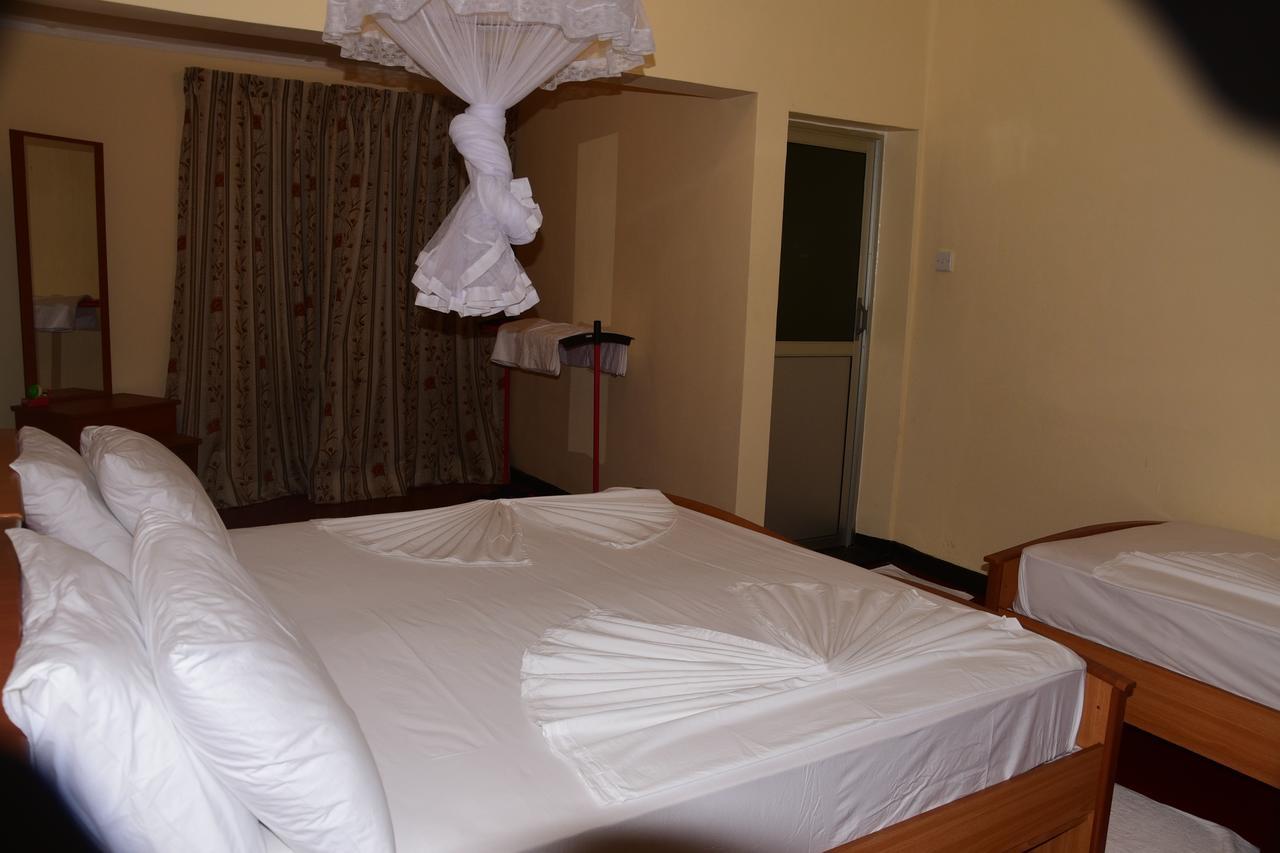 Swiss Garden Tourist Rest Hotel Anuradhapura Exterior foto