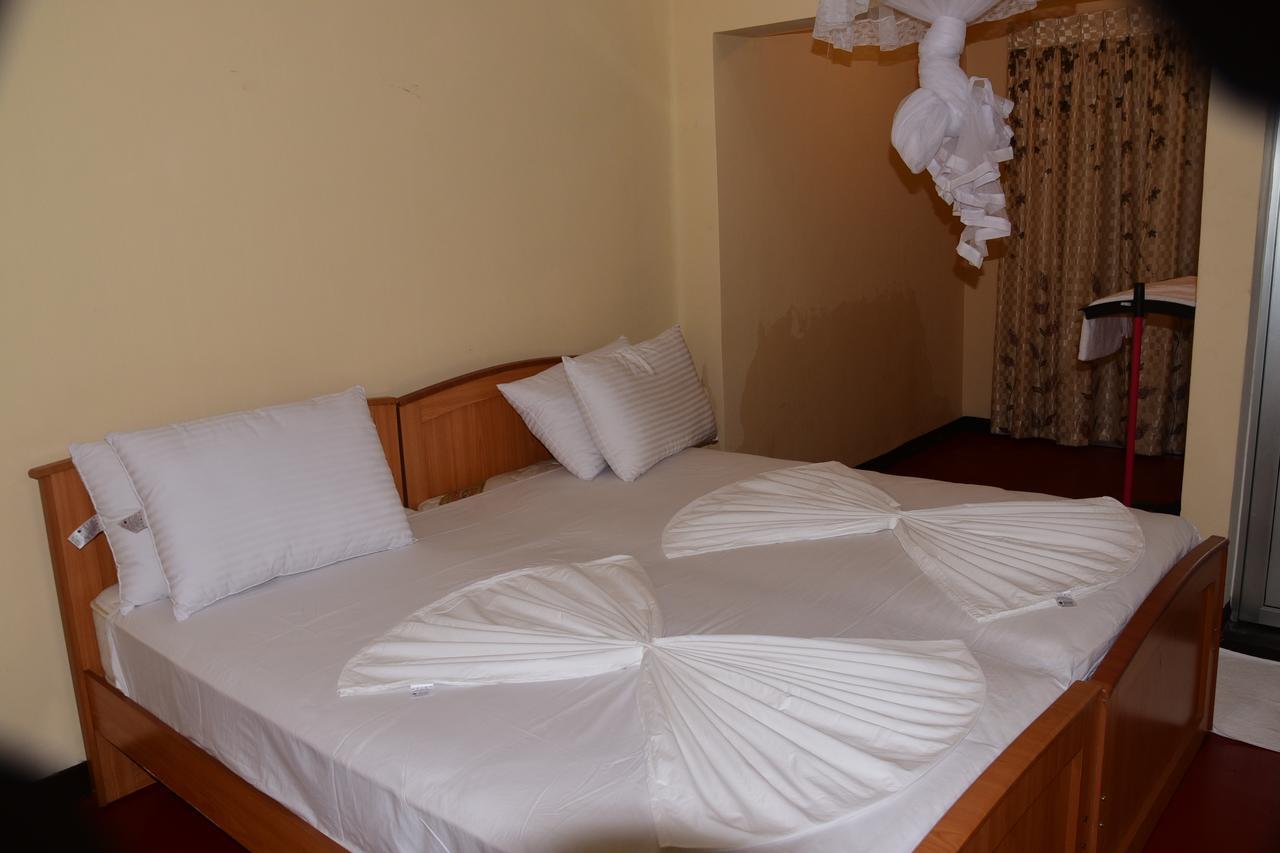 Swiss Garden Tourist Rest Hotel Anuradhapura Exterior foto